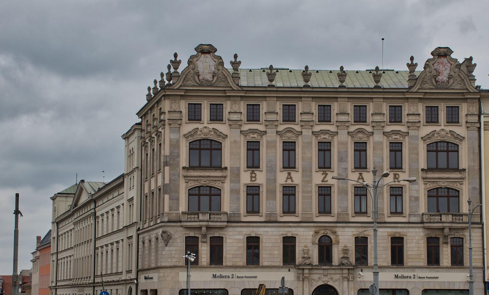 Gmach Hotelu Bazar w Poznaniu
